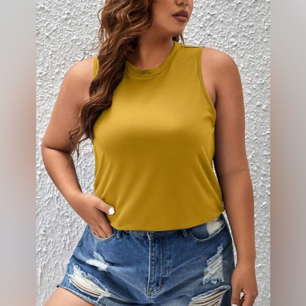 Womenโs Round Neck Casual Classic Yellow Summer Sleeveless Tank Top! Size 2XL.